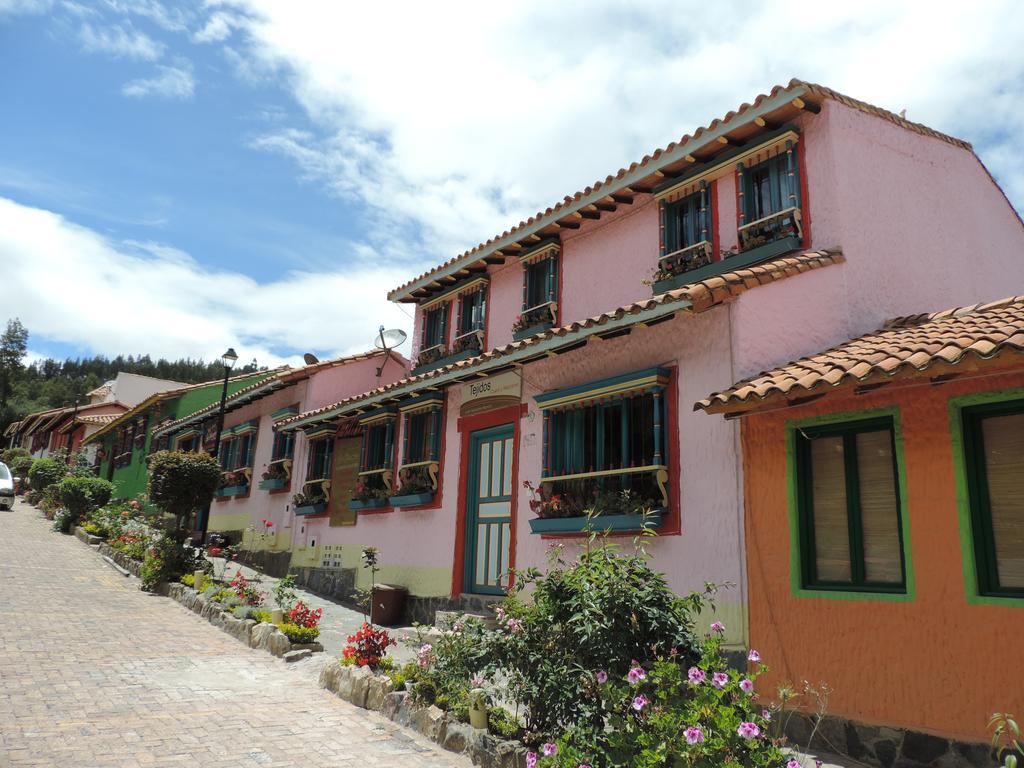 Hotel Los Geranios Duitama Exterior photo