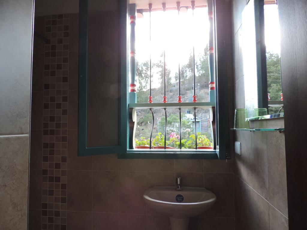 Hotel Los Geranios Duitama Room photo