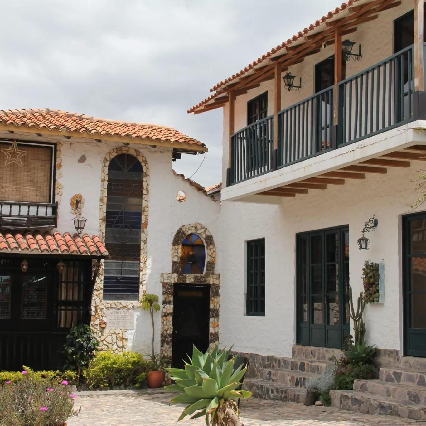 Hotel Los Geranios Duitama Exterior photo