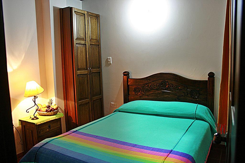 Hotel Los Geranios Duitama Room photo